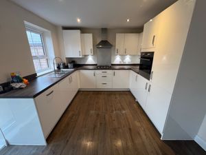 Photo 8- click for photo gallery